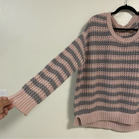 Free People Sweater Women’s Size Medium Pink Gray At The Beach Striped Sweater - Picture 6 of 13